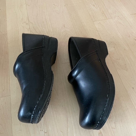 Dansko XP Clogs - Picture 2 of 2